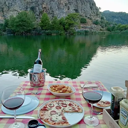 Dalyan Yunus ホテル 3*